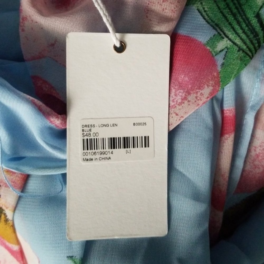 Lulumari Floral Maxi Dress - Picture 3 of 4